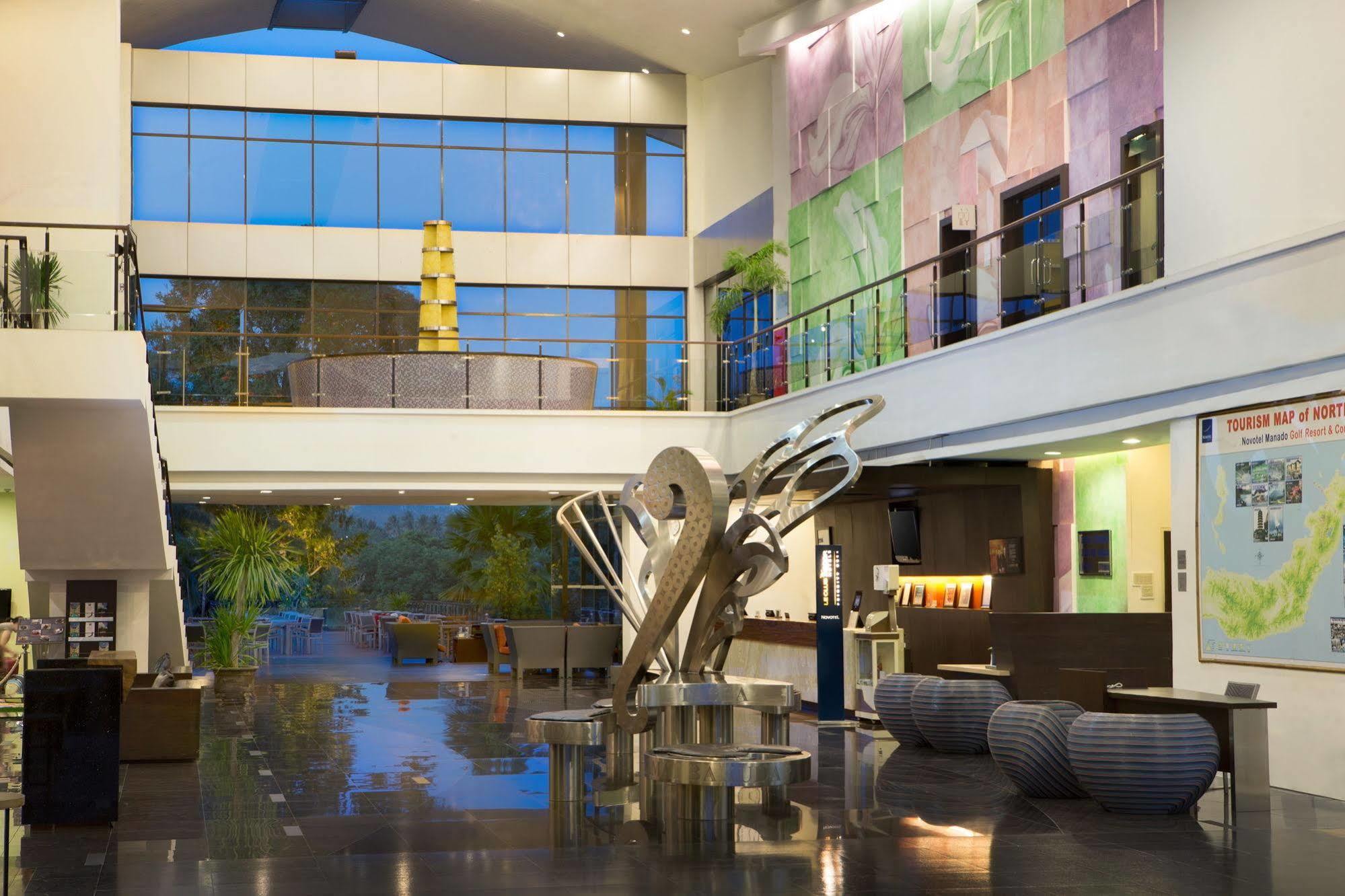 Novotel Golf & Convention Center 4* Manado