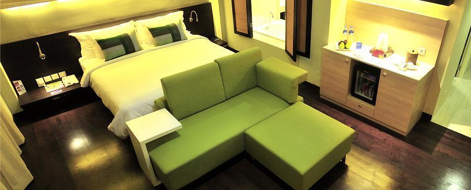 Novotel Golf & Convention Center Hotel